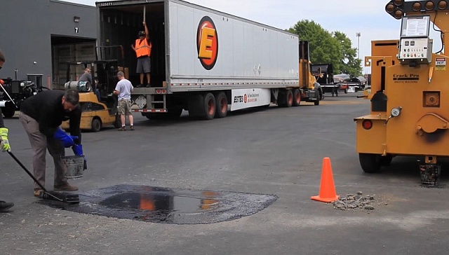  Гладилка для литого асфальта и мастик РМГ